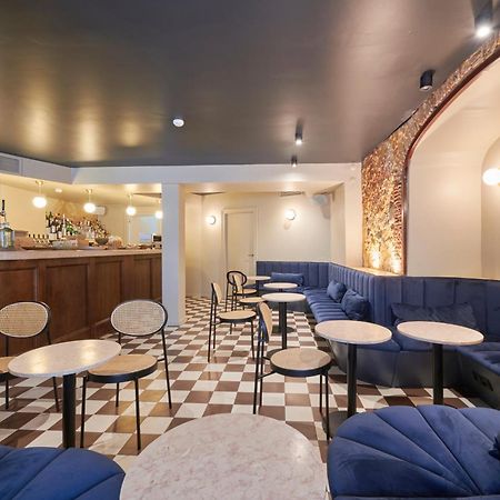 カーサ ド メルカド リスボン Bed & Breakfast エクステリア 写真